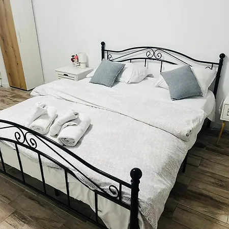 3c Delux 3 * Brasov